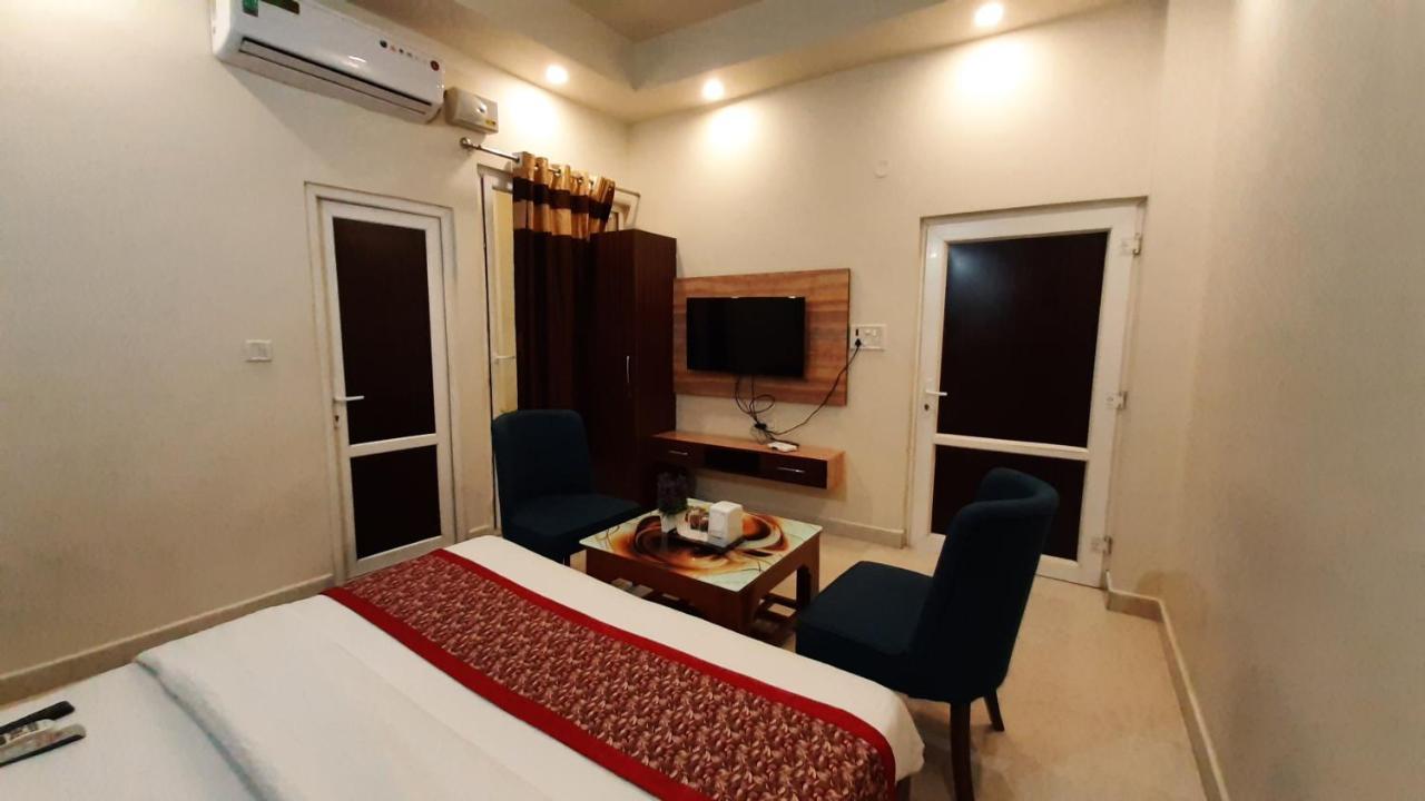 Hotel Ventures Inn أمريتسار المظهر الخارجي الصورة