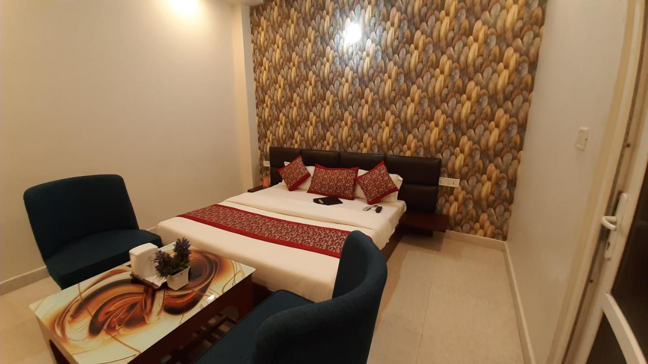 Hotel Ventures Inn أمريتسار الغرفة الصورة